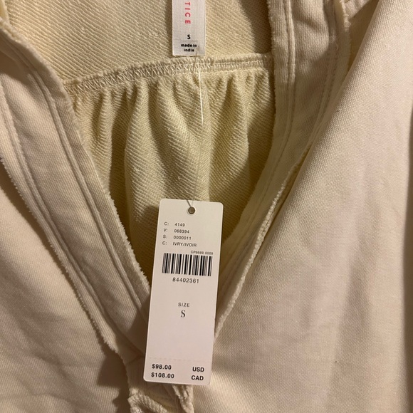 Daily Practice by Anthropologie hooded v neck sweatshirt, eggnog, small, NWT - Picture 3 of 3